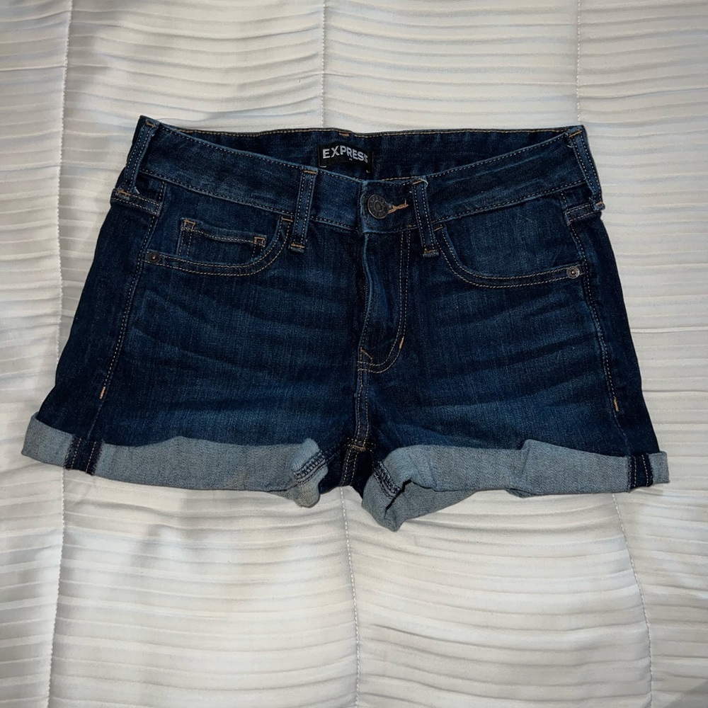 Express Women's Jean Shorts shorie‎ low rise